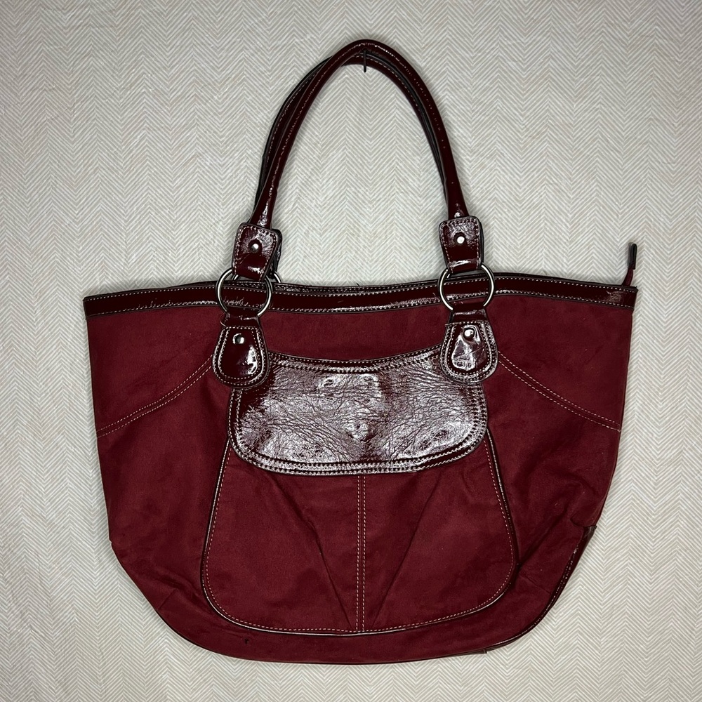 EMILIE M. Purse